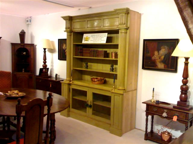 SC9162 Bookcase